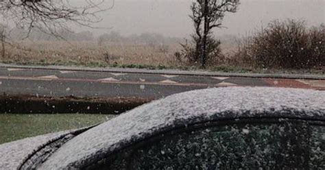 Snowfall In Bolton Causes Traffic Problems During Morning Rush Hour