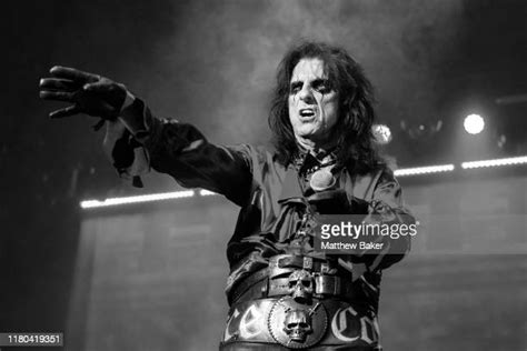 Alice Cooper London Photos And Premium High Res Pictures Getty Images