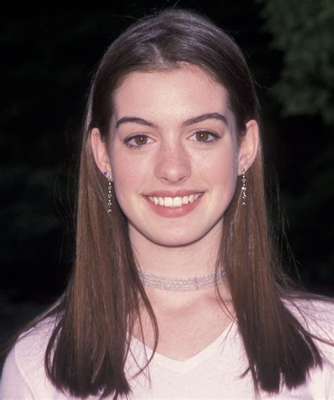 Anne Hathaway No Makeup Mugeek Vidalondon