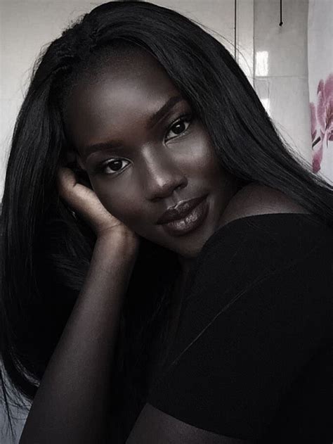 Pin By Pfe On Love Ebony Dark Skin Girls Dark Skin Beauty Dark