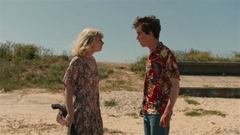 The struggle between pain and dilemma. Netflix Original TV Shows Summer 2018 | POPSUGAR ...