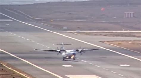 Terrifying Moment Passenger Plane Bounces Uncontrollably On A Runway While Coming Into Land On