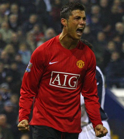 Cristiano Ronaldo To Return To Manchester United Rediff Sports
