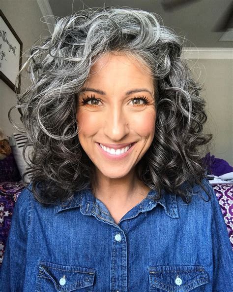 30 Grey Hair Blending For Brunettes Fashion Style