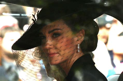 Kate Middleton Meghan Markle Honor Queen Elizabeth With Symbolic Jewelry At Funeral
