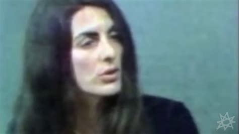Reporter christine chubbuck committed the act on live tv. Christine Chubbuck's Leaked Footage Debunked - YouTube
