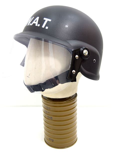 Swat Style Pasgt Plastic Helmet With Visor Us Military Police Repro