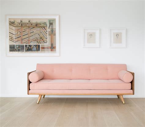 Contact us on +44 345 400 2222 or email us contact@sofa.com or click here to learn more. 16 Chic Blush Pink Sofas & How to Style Them!
