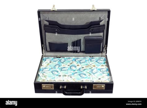 Briefcase Cash Sterling Hi Res Stock Photography And Images Alamy