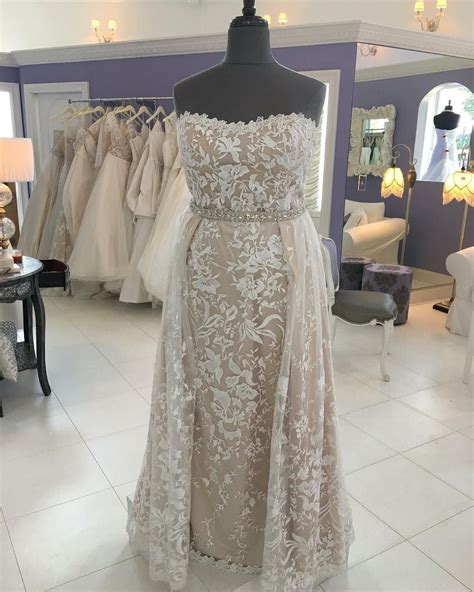 custom plus size bridal gowns for fuller figured brides curvy bride wedding dresses plus