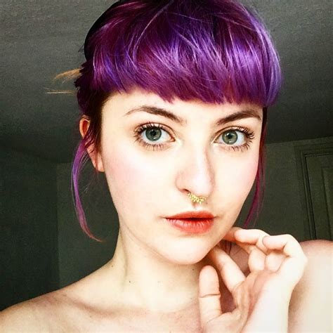 15 Gorgeous Aubergine Hair Styles Just For You