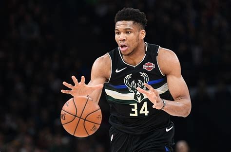 Bucks star giannis antetokounmpo, who suffered a hyperextended left knee in game 4 on tuesday, sat out thursday's game 5 win, and giannis antetokounmpo will miss game 5 and his status is unclear for the remainder of the east finals. 2020 NBA Playoffs: Eastern Conference Matchups - LWOSports