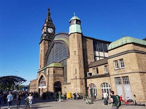 Station Guide Hamburg Hauptbahnhof Train
