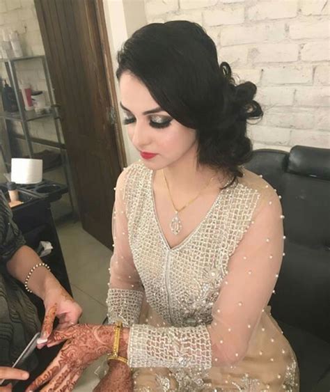 pin by 👑mar u j👑 on soft simple engagement bride bridal makeover pakistani wedding