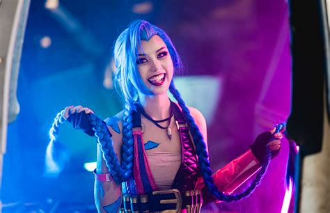 This Insane Jinx Cosplay By Charess Brings Arcane To Life Inven Global