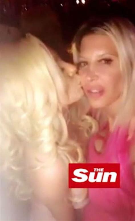 Courtney Stodden Kisses Frenchy Morgan At Divorce Party As She