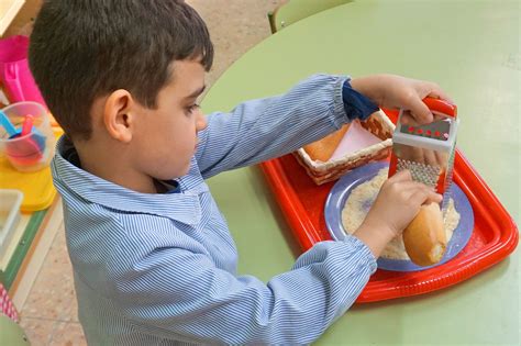 Montessori En La Escuela Pública Educarenclm