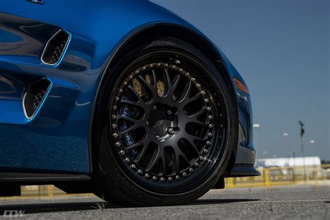 Chevrolet Corvette C6 Blue Ccw Lm20 Wheel Front