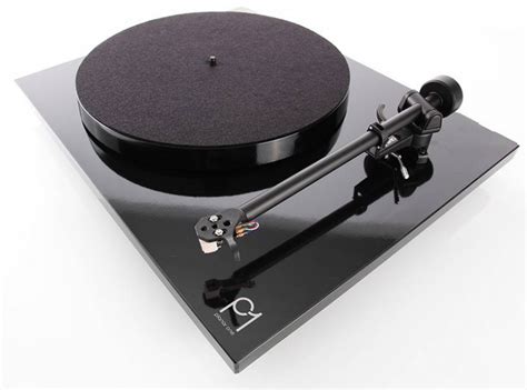 Rega Planar 1 Turntable