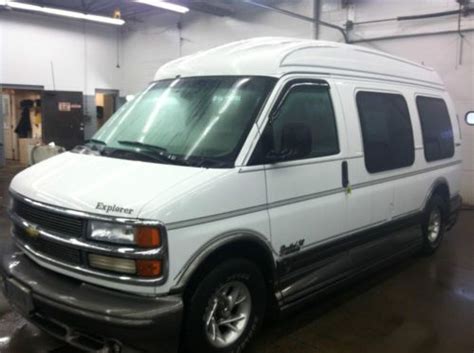 Purchase Used 2001 Chevy Express 1500 Conversion Van In Utica New York