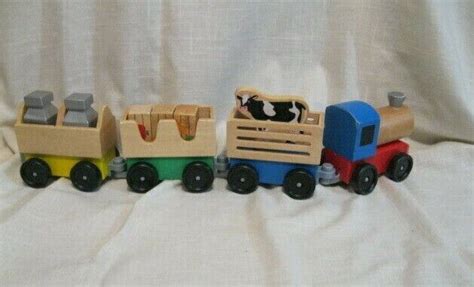 Melissa And Doug Wooden Farm Train With Engine And Cars Complete Set Used