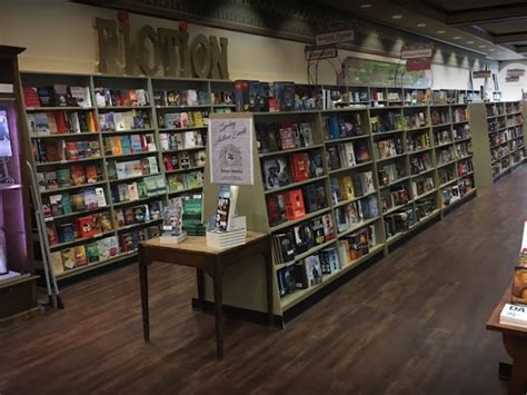 Bolen Books - Victoria, BC - 1644 Hillside Avenue | Canpages