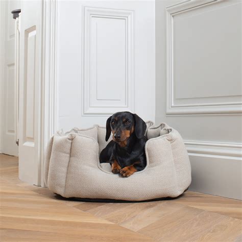 High Sided Dog Beds Calming High Walled Dog Beds Lords And Labradors