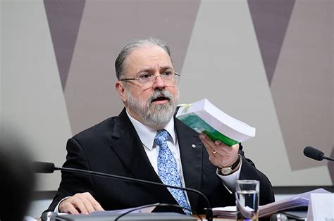 Aras Pede Que STF Suspenda MP De Bolsonaro Que Dificulta Combate A Fake