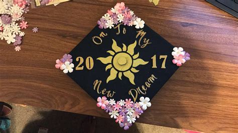 Tangled Grad Cap Im So Happy With How It Turned Out Funny Graduation