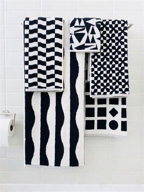 Bath And Hand Towels In 2020 Black And White Towels Hand Towels Towel