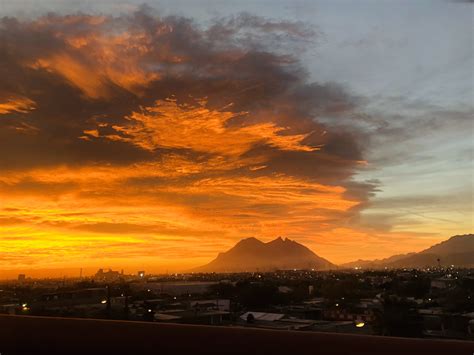 Así Fue El Espectacular Amanecer De Monterrey Glucmx