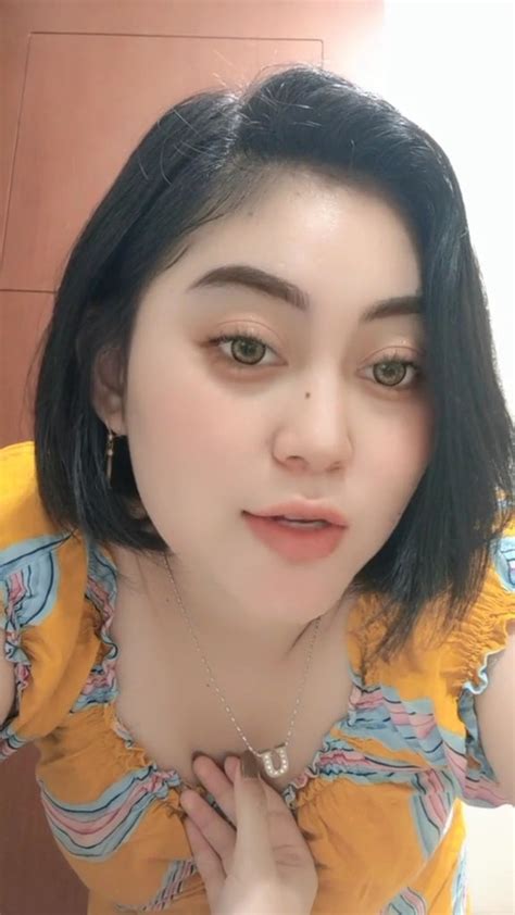Tante Cantik Goyang Tiktok Janda Pargoy Mama Muda Bigo Live Hot By Bunda Nova