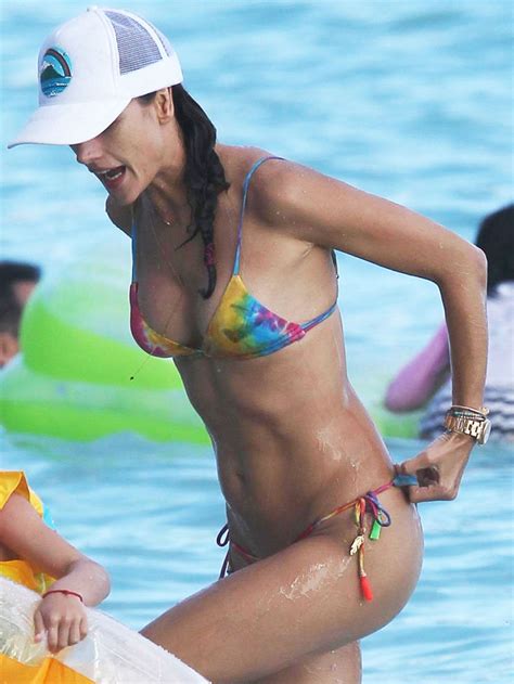 Alessandra Ambrosio Bikini Candids Hawaii August 2014 CelebMafia