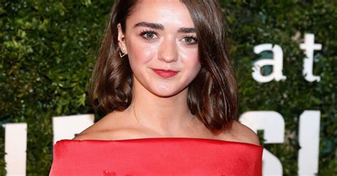 Star Sessions Maisie Secret Maisie Williams Dresses Smart For Game Of