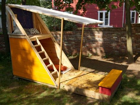 10 Amazing Diy Backyard Playhouses
