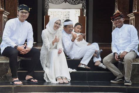 Jarang Terlihat Bersama Ini Momen Kebersamaan Dedi Mulyadi Dan Anne Ratna Mustika Dengan Ni