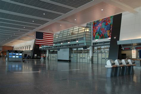 Delta Airlines Terminal In Logan Airport A Small Gain In Altitude 2005