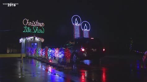 Christmas Lite Show Features 2 Miles Of Lights At Fifth Third