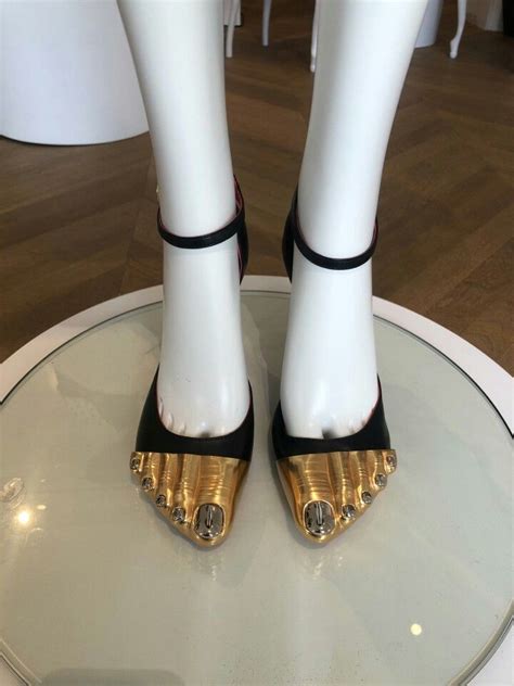 Schiaparelli Toe Shoes 👡