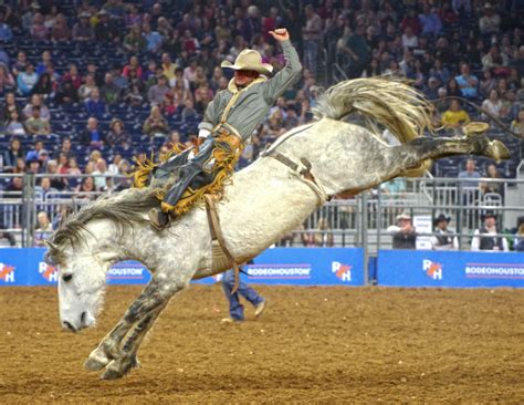 Rodeo May Be Another Exercise That Increases Longitudinal Bone Growth