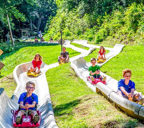 Youll Travel 1800 Feet Down A Mountain On Tennessees Epic Alpine Slide