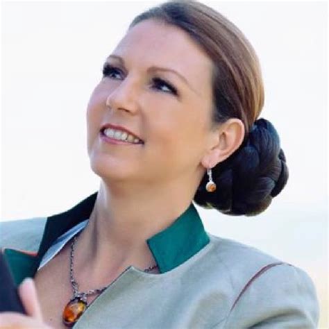 Die prinzessin charlotte von preußen war das erste in deutschland gebaute dampfschiff. Christine Prinzessin von Preussen - Veranstaltungsfachwirt ...