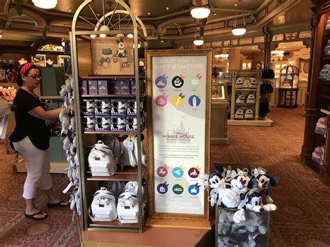 Photos New Limited Release Minnie Mouse The Main Attraction Space