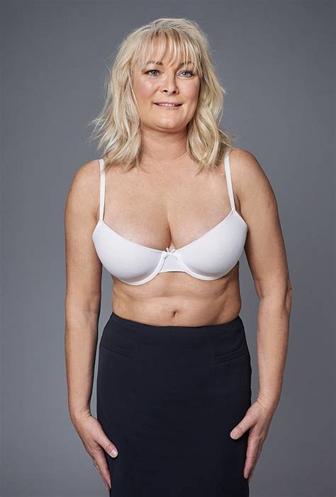 New Shapewear Promises To Lift Boobs And Smooth Lumps Daily Mail Online