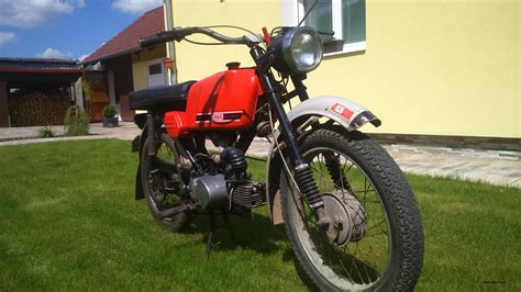 Monografie Jawa 223 Mustang Z Roku 1977 Jawa 50 Pionýr