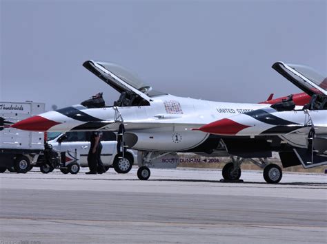 The thunderbird team in colorado springs is in contact with their unit at their home base at nellis air. USAF Thunderbirds Flight Demonstration Team F-16 Falcon ...
