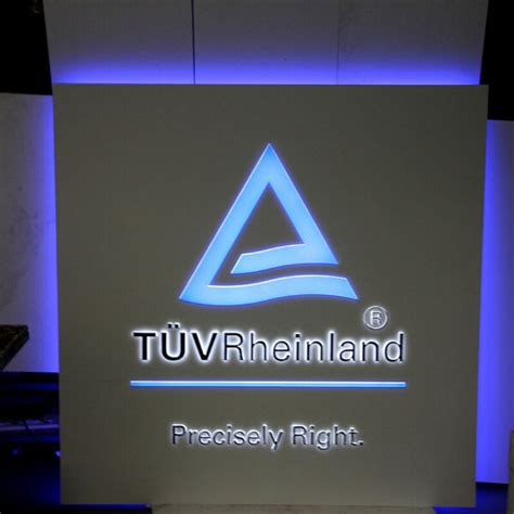 Светеща табела с релефни букви Tuv Rheinland
