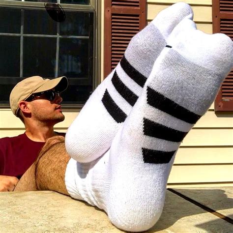 Pin By Deautrus Hutchinson On Intimo Mens Socks White Sock Fashion