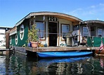 Houseboat - Wikipedia