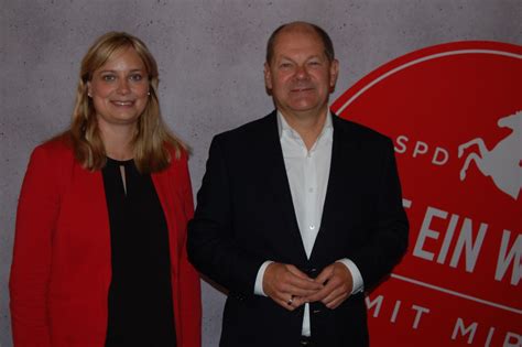 Bundesminister der finanzen @bmf_bund, vizekanzler, kanzlerkandidat der spd. "Keine Erhöhung des Renteneintrittsalters""Auf ein Wort ...